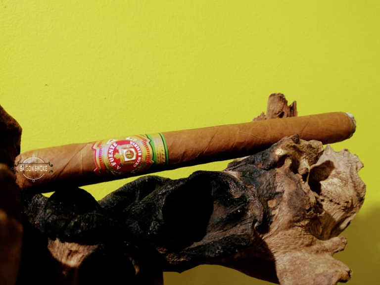 011 - Arturo Fuente Gran Reserva Churchill Natural