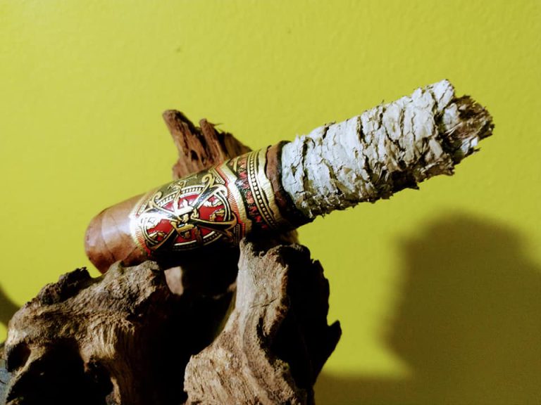 090 - Arturo Fuente OpusX Lost City