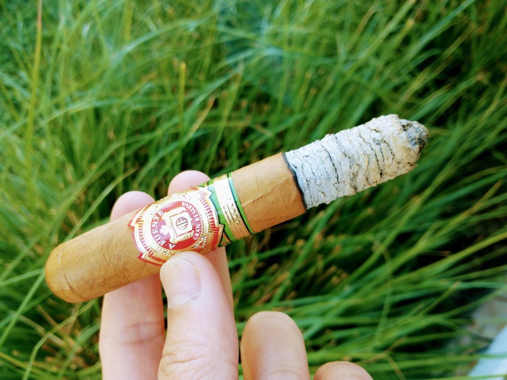 132 - Arturo Fuente Natural 858