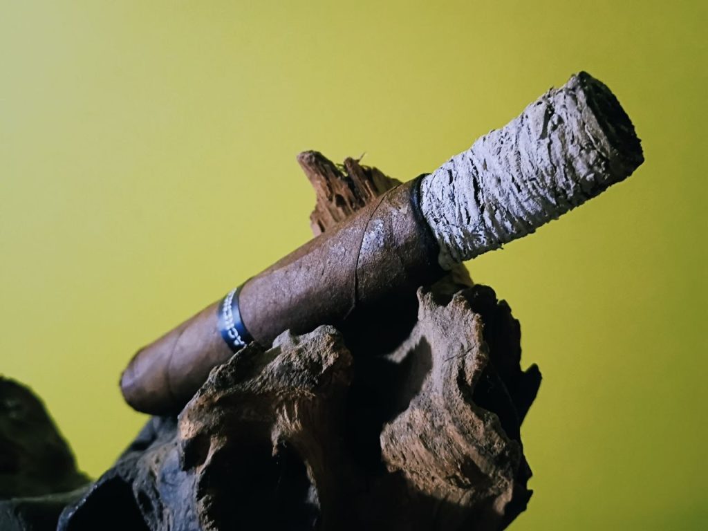 260 - Drew Estate Blackened M81 Toro